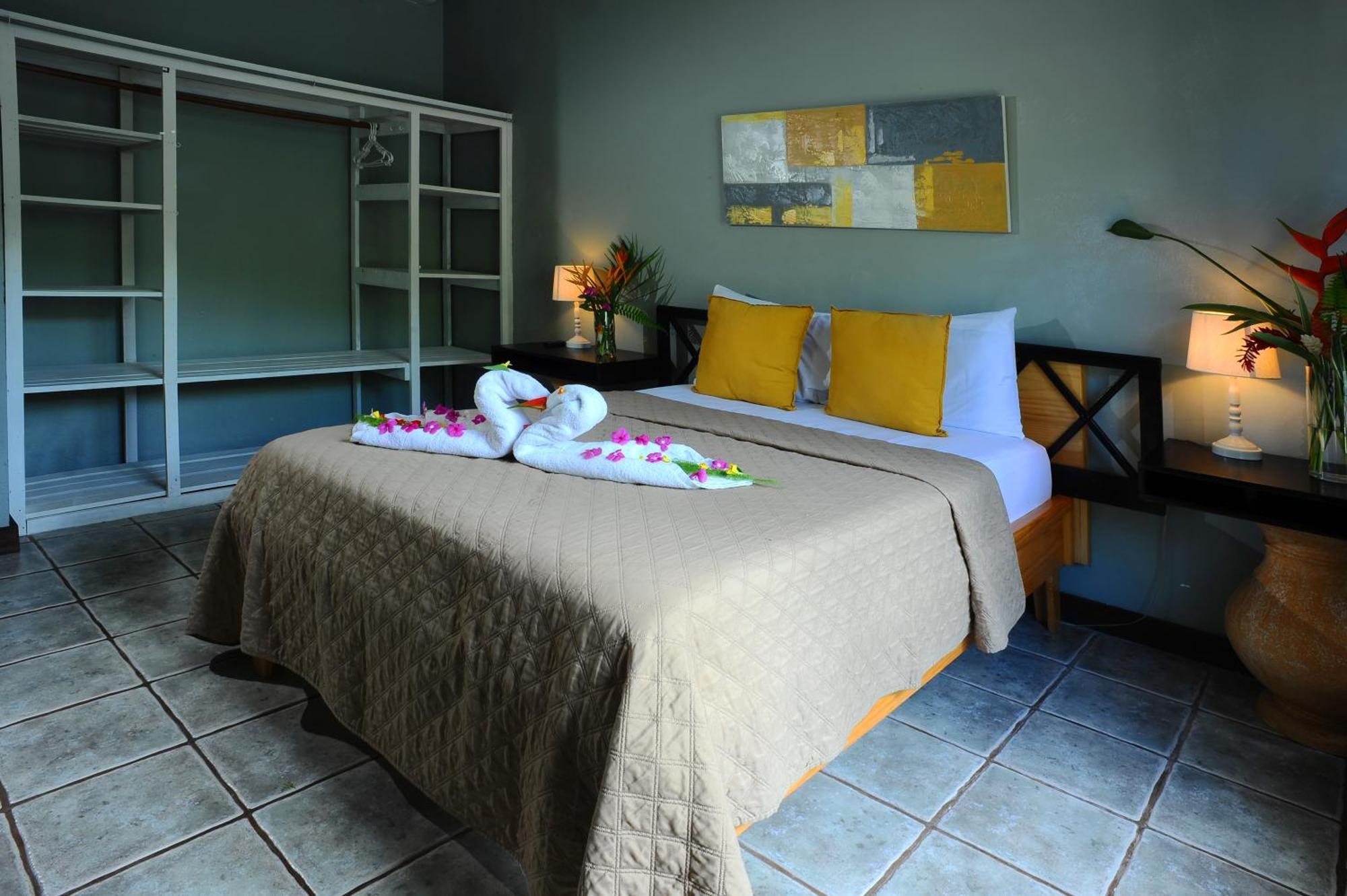 Albergue Wide Mouth Frog Quepos Manuel Antonio Exterior foto